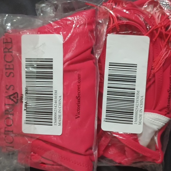 Victoria Secret NIP MD BS Fringe Tri Top String Bottom Strawberry 🍓 - Picture 9 of 10
